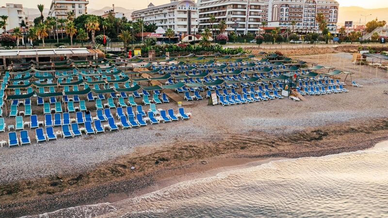 Club Sun Heaven Sea Bird Beach