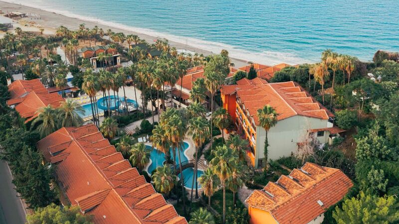 Green Paradise Beach Hotel