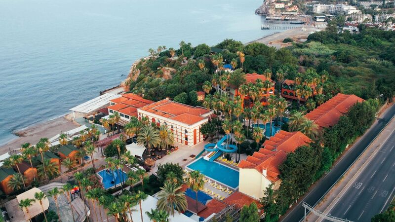 Green Paradise Beach Hotel