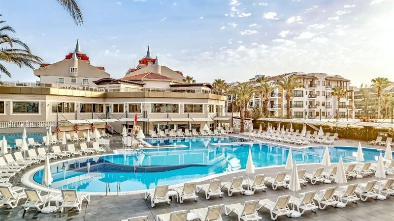 Aydınbey Famous Resort