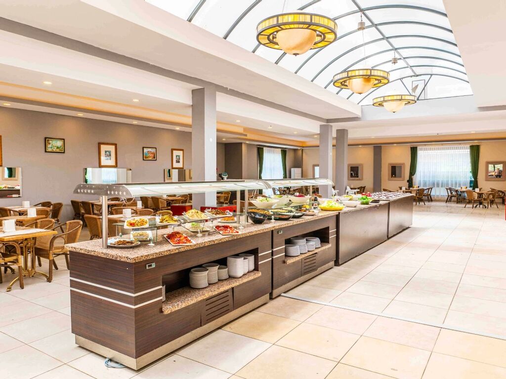 Belpoint Beach Hotel