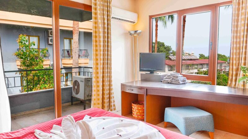 Belpoint Beach Hotel