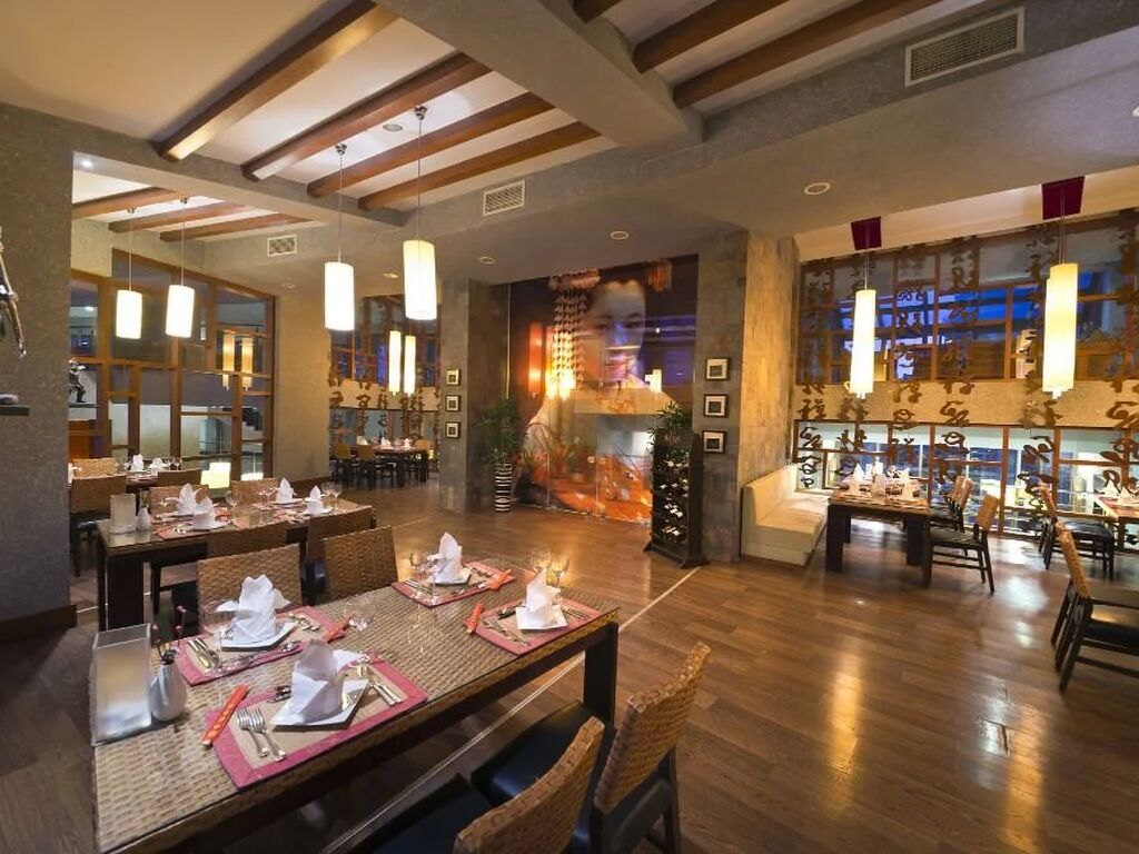 Limak Lara De Luxe Hotel & Resort