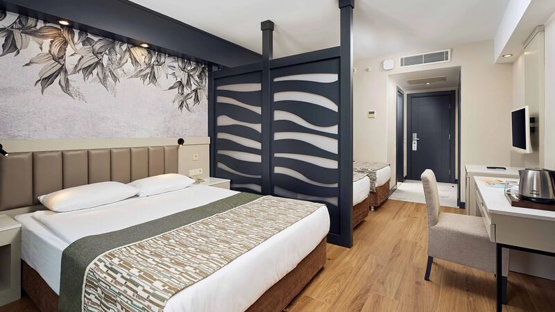 Seaden Sea World Resort & Spa