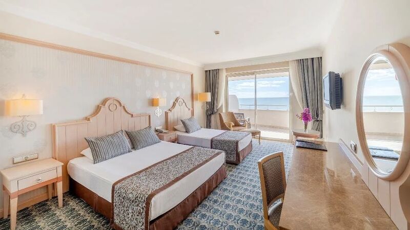 Starlight Resort Hotel 