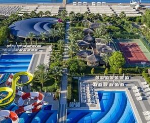 Royal Holiday Palace