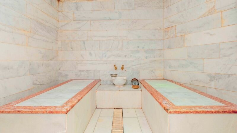 Club Side Coast Hotel