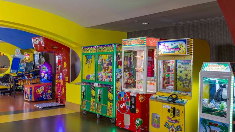 Royal Dragon Hotel Side