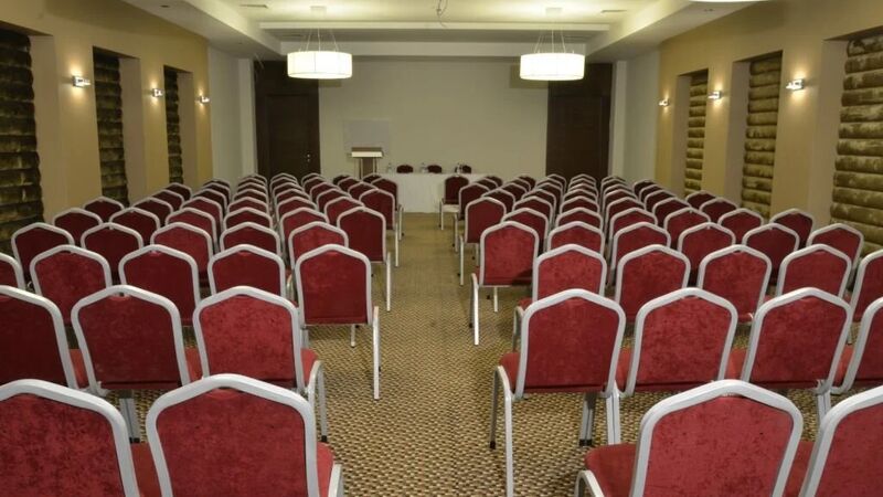 Port Side Resort Hotel 