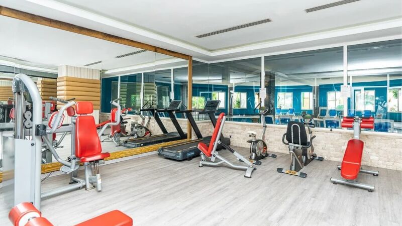 Lrs Lake River Side Hotel & Spa