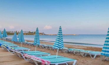 Lonicera World Hotel 