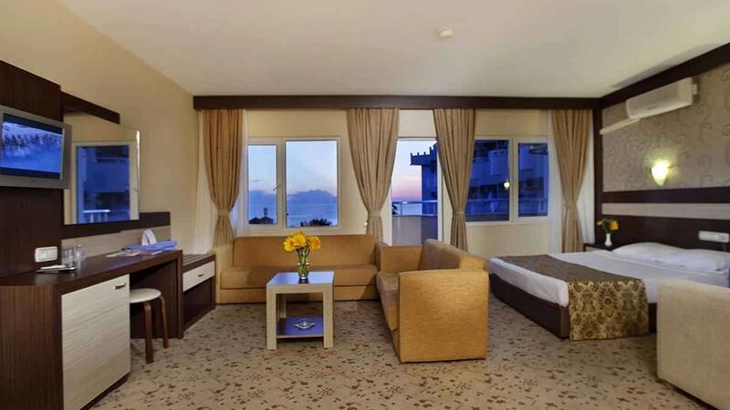 Lonicera World Hotel 