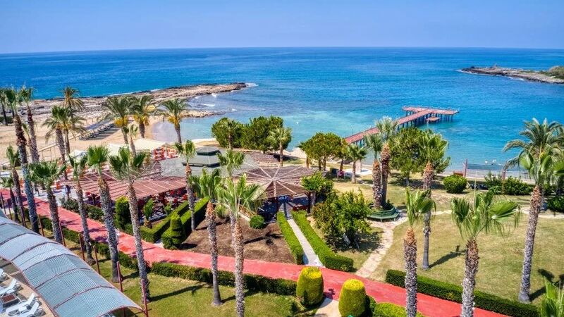 Oz Hotels İncekum Beach Resort