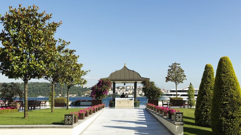 Four Seasons Hotel Istanbul at the Bosphorus