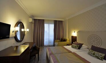 Side Alegria Hotel +18