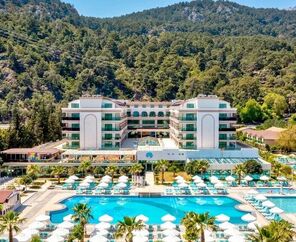 Dosinia Luxury Resort